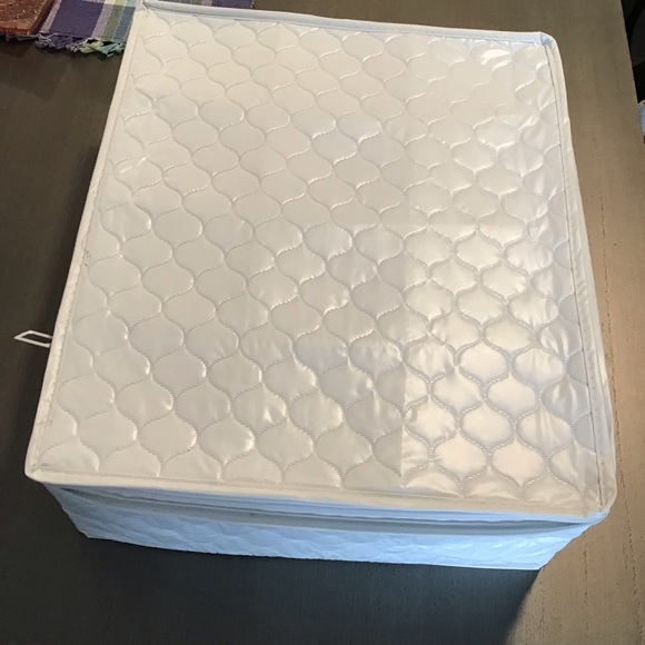 Colclough Bone China Tea Cups Lot of 11-Comes in Quilted Case - Picture 10 of 12